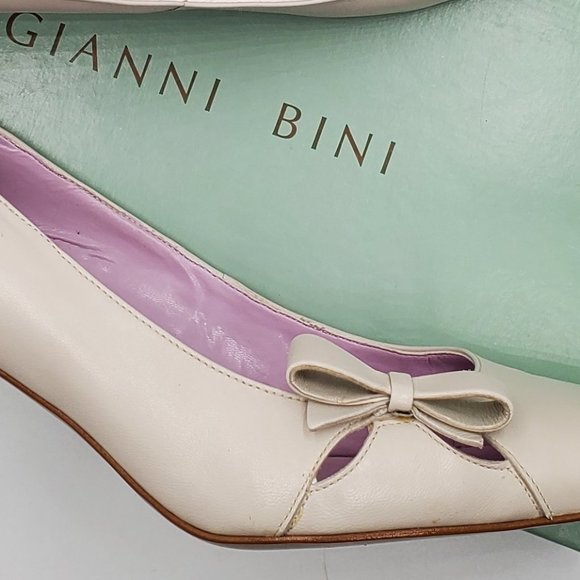 Gianni Bini Affection Heels - Picture 10 of 16